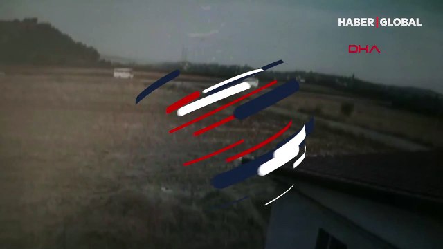 İşçi servisi ile otomobil kafa kafaya çarpıştı: 5 yaralı