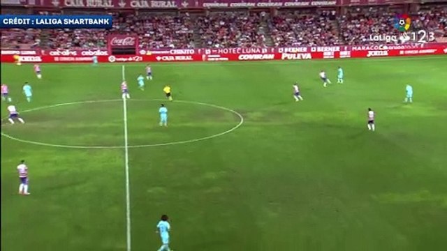 La belle finition d'Abel Ruiz avec la réserve du Barça