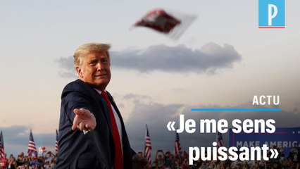 En meeting en Floride, Trump jette des masques à la foule