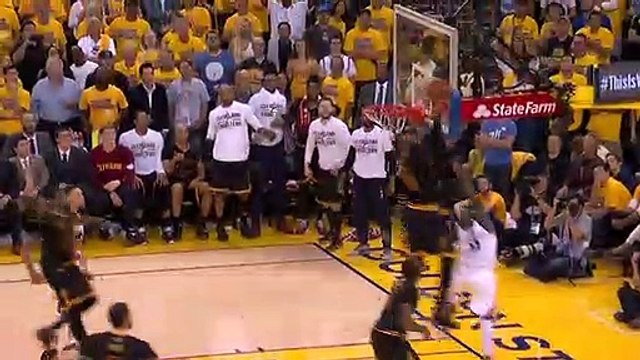 Bloque histórico de LeBron James sobre Andre Iguodala desde todos los ángulos