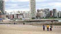 Hundreds of Argentine flags to honor virus deaths | Moon TV news