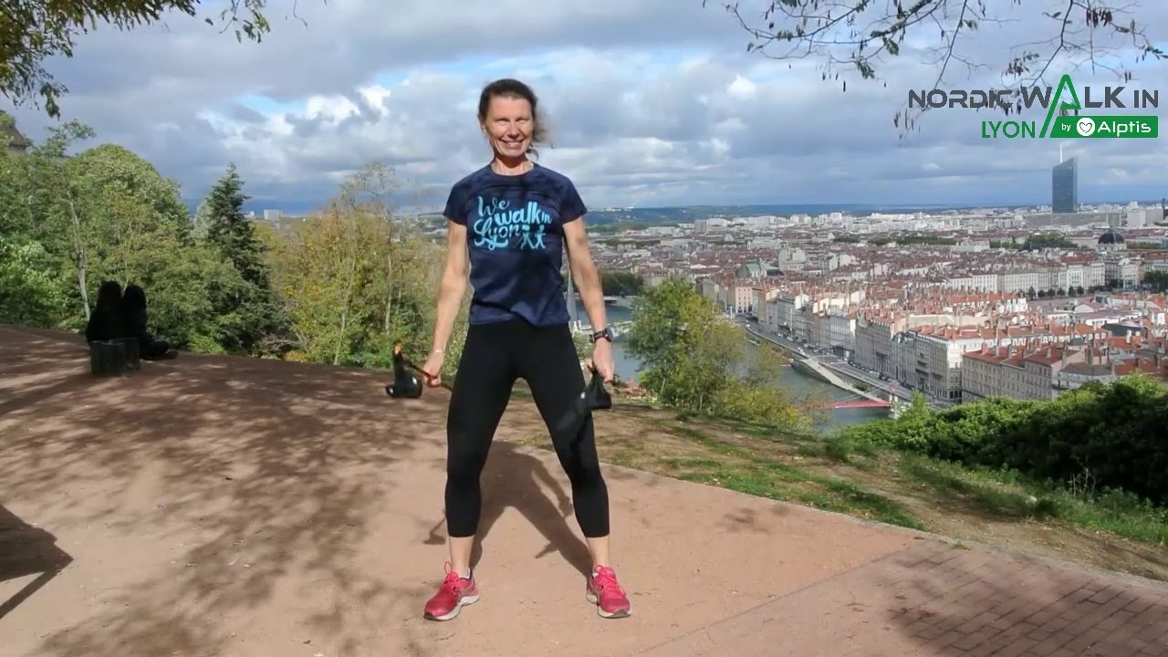 NordicWalkin'Lyon by Alptis 2020 - Echauffement animé par Sylvie Vitelli - Participants hors Lyon