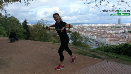 NordicWalkin'Lyon by Alptis 2020 - Echauffement animé par Sylvie Vitelli - Participants de Lyon