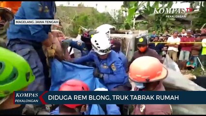 Diduga Rem Blong, Truk Tabrak Rumah