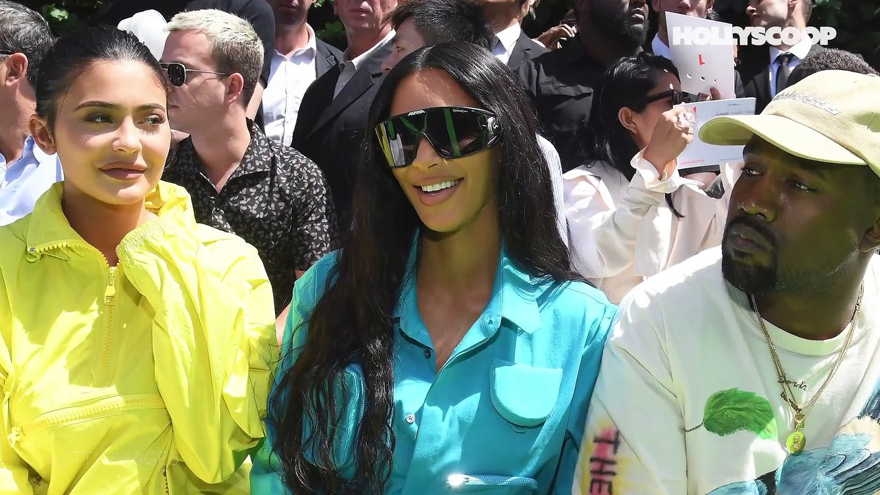 MUST READ: Kim Kardashian Shares Family Text Chain!