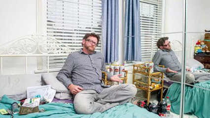 Desperate dad removes two teeth