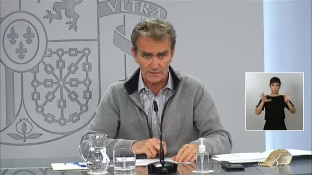 Simón: Podemos llamarlo segunda ola, no estamos bajando y no sabemos cómo va a evolucionar en los próximos meses