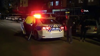 Uşak’ta alkollü sürücü aydınlatma direğini devirdi