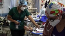Lucha contra covid-19 consume a médicos mexicanos hasta el último aliento