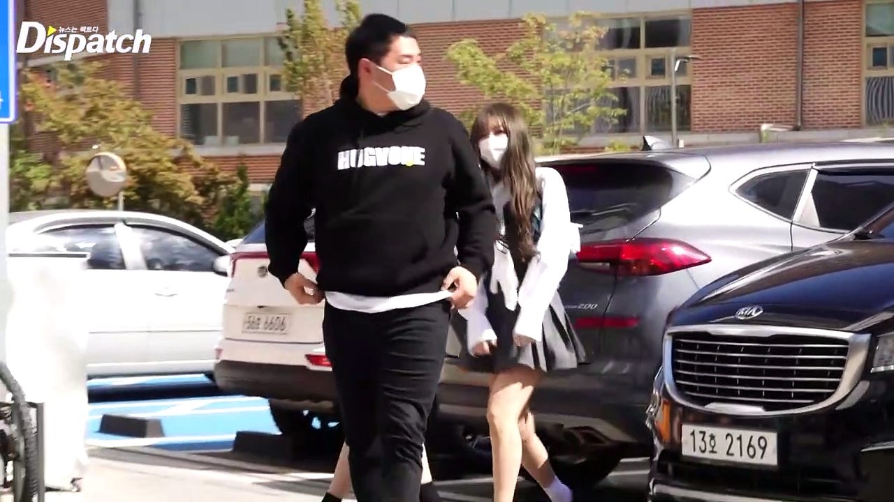 블랙핑크(BLACKPINK), '교복룩으로 시선강탈' [현장]