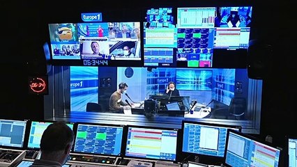 Primes pour les professeurs : ce que propose Blanquer, ce que répondent les syndicats