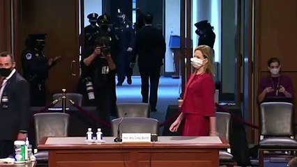 Candidata de Trump a Corte Suprema dice que su fe católica no determinará sus decisiones