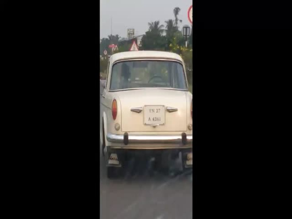 అబ్బురపరుస్తున్న సెల్ఫ్‌ డ్రైవింగ్‌ కారు