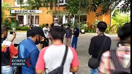 Mahasiswa Gelar Mimbar Bebas Aksi Menolak UU Cipta Kerja