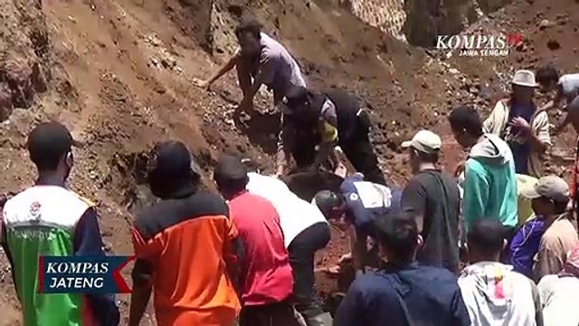 Tebing Longsor 2 Pekerja Bangunan Tewas Tertimbun Longsor