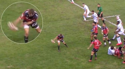 La superbe chistera à l'aveugle de Baptiste Serin face au MHR