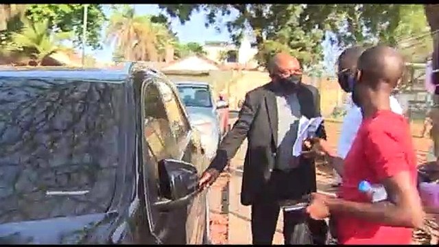 Generais angolanos fogem da imprensa no primeiro dia de audiências