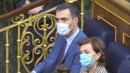 Sánchez pide a Casado que no se deje arrastrar por Vox y que "centre" al PP