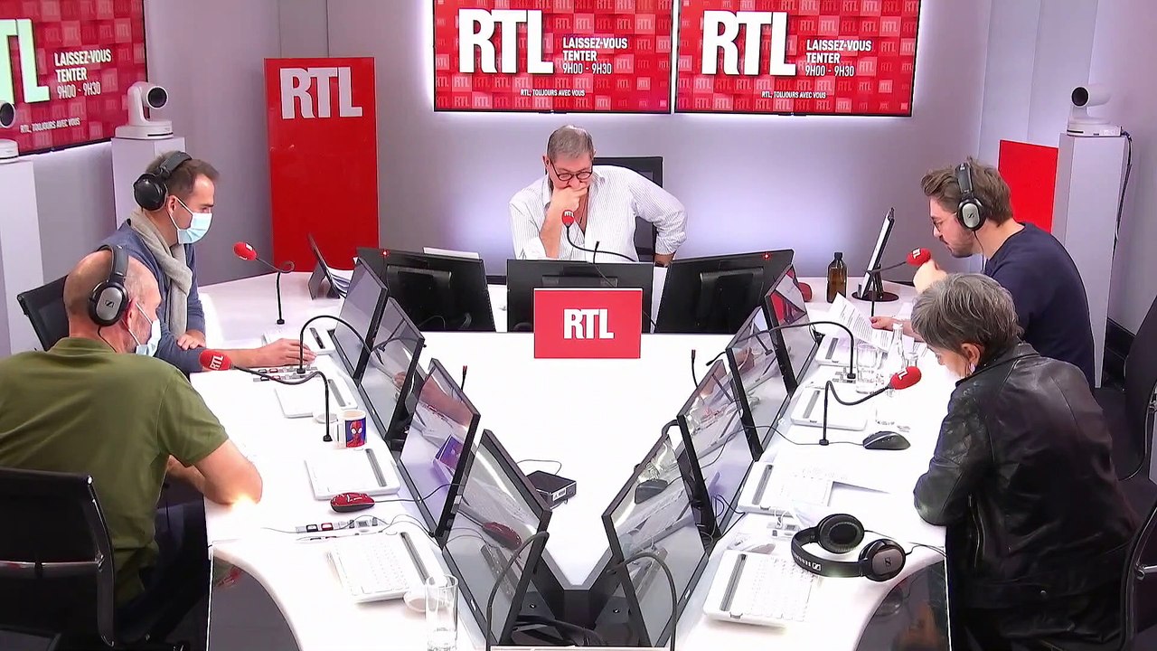 Stevie Wonder et Cléopâtre dans les Express de "Laissez-vous tenter"