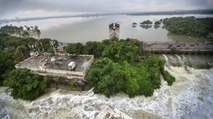Andhra Telangana Rain Heavy rainfall cripples Hyderabad