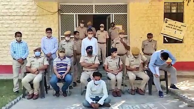 आपसी कहासुनी पर बोतल मार गला घोंटकर की थी हत्या