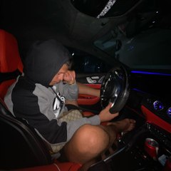 Moha la Squale est de retour : malaise dans l’espace commentaire...