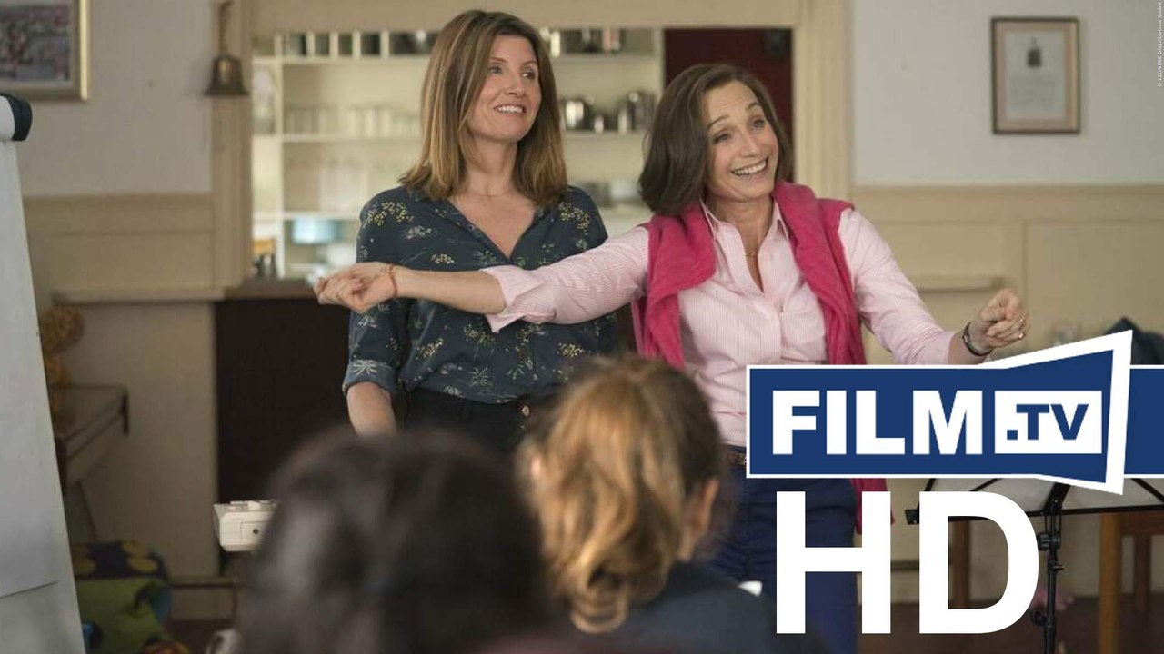 Mrs. taylor's singing club trailer deutsch german (2020)