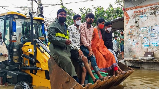Hyderabad rains: Boats used to rescue residents