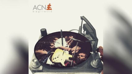 Juan Carlos Baglietto - Cruzando La Calle