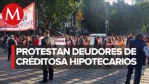 En CdMx, manifestantes marchan en Reforma; acusan desalojos injustificados