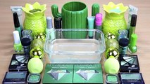 GREEN SLIME Mixing makeup and glitter into Clear Slime Satisfying Slime Videos_2