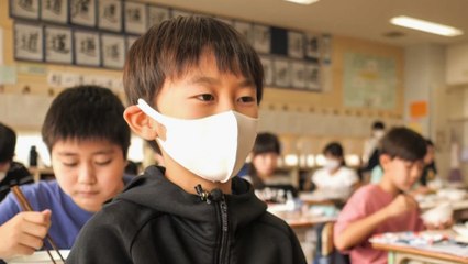 بسبب جائحة كورونا.. الأطفال اليابانيون تحت الضغط