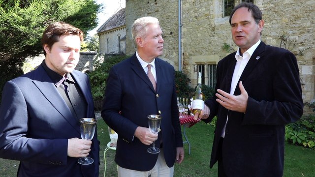 Andrew Eborn RJ Gibb Tokaji Tasting in Thame Rock Gods Families AO3A8568