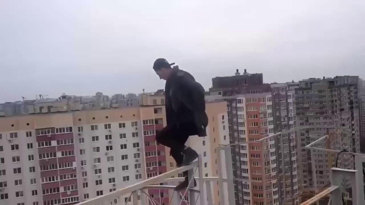 PARKOUR FAILS COMPILATION / @UnMundoCurioso