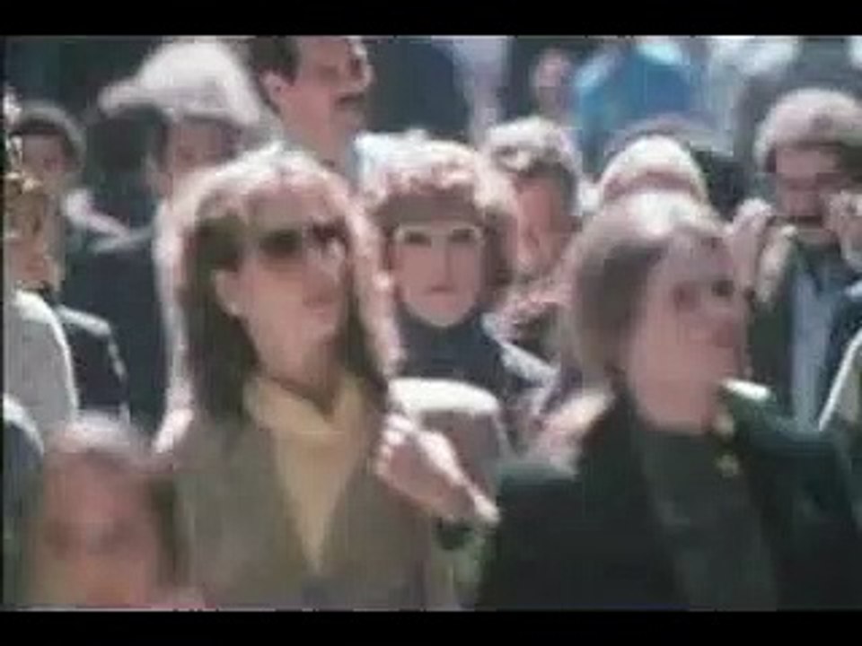 Tootsie Film Trailer (2005)