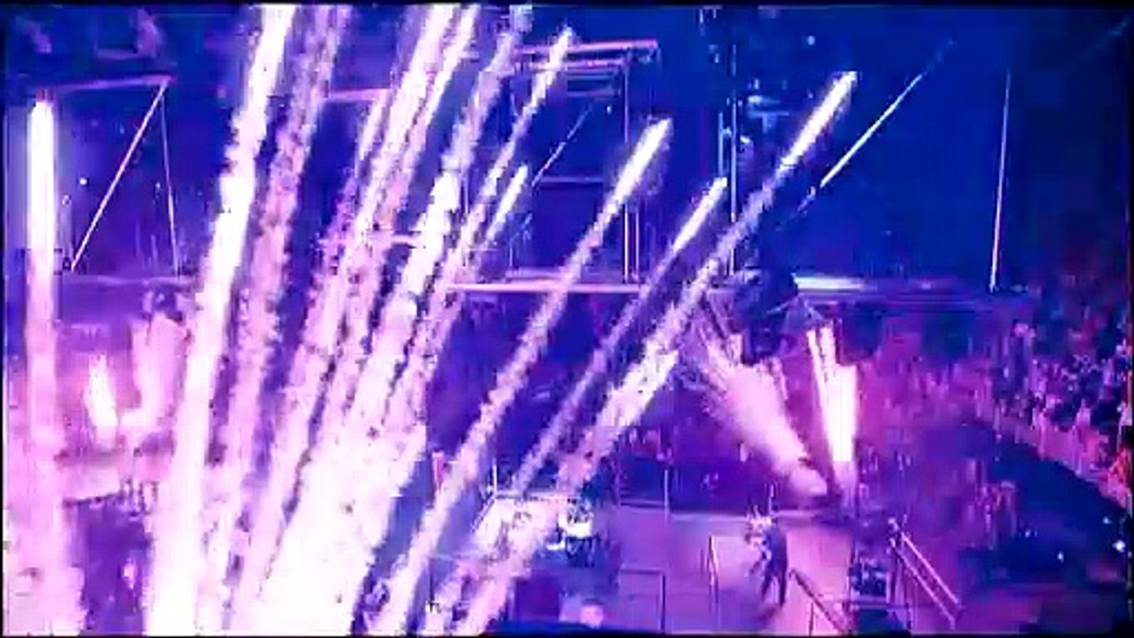 Hannah Montana & Miley Cyrus: Best Of Both Worlds Concert In Disney Digital 3D Trailer (2008)