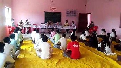 मडावरा: 'मिशन शक्ति अभियान' के तहत आर ऐ बी डी इंटर कॉलेज के बालक व बालिकाओ को दी जानकारी