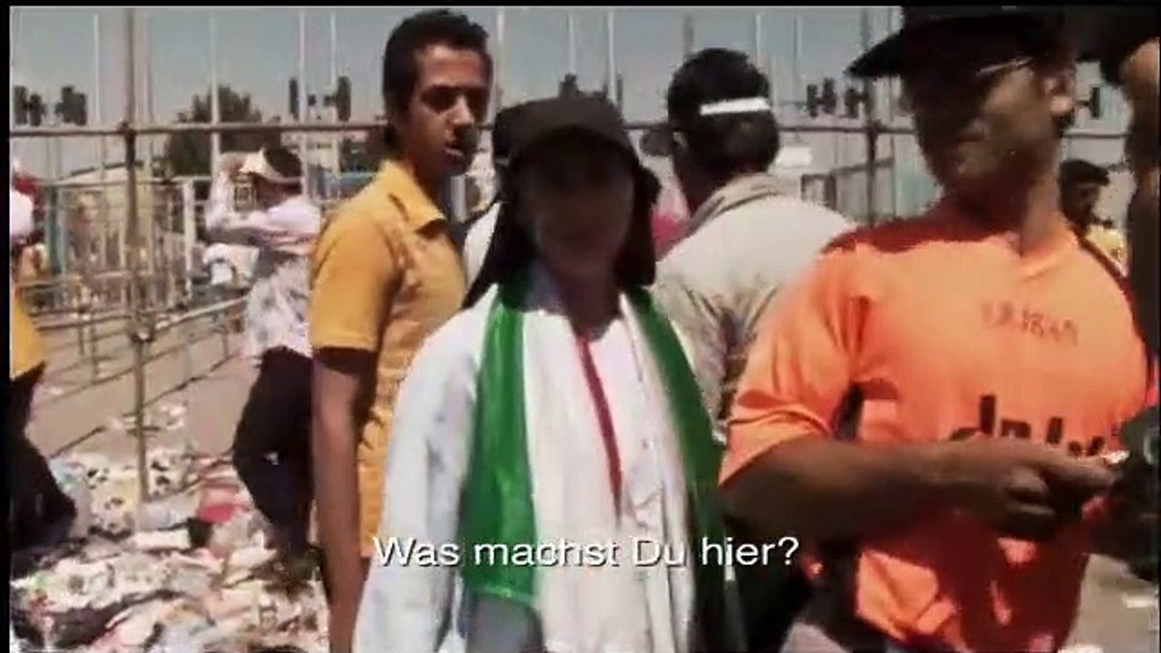 Offside Trailer (2006)