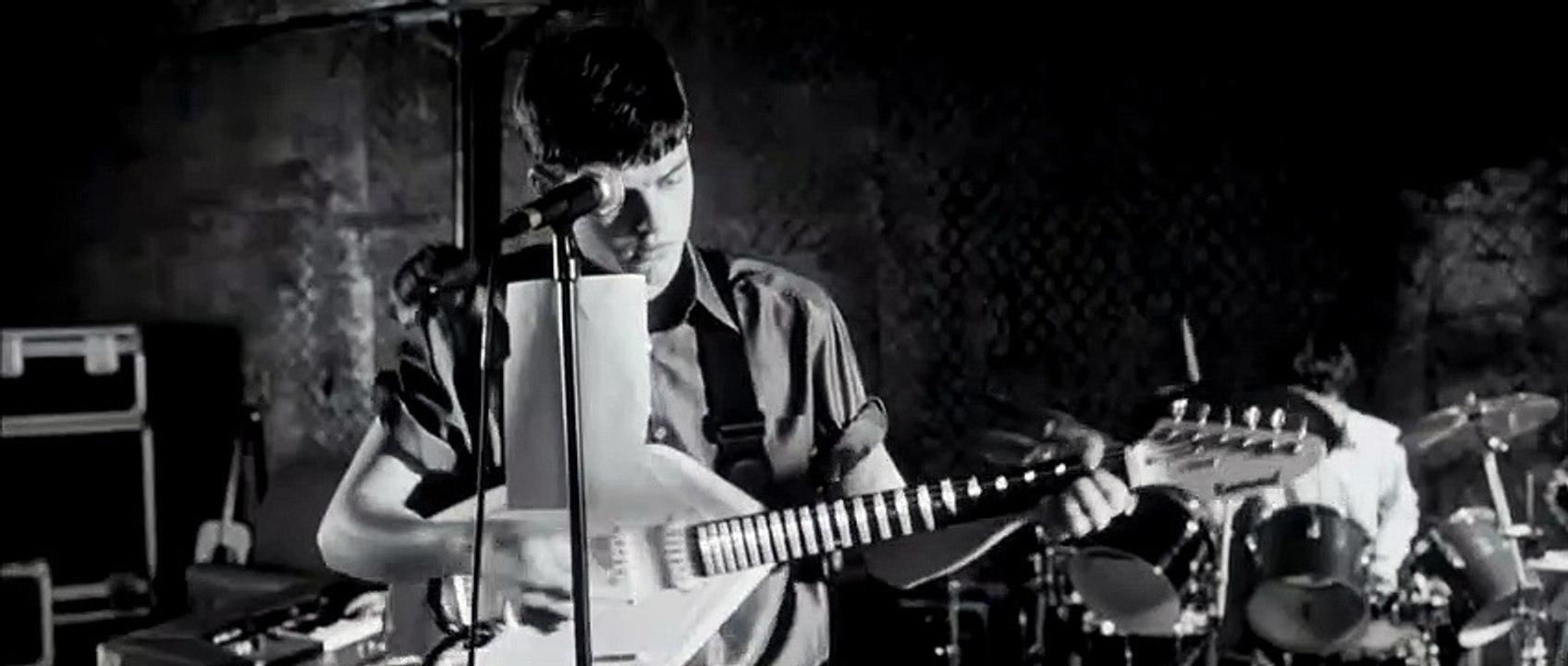 Control trailer (2008)