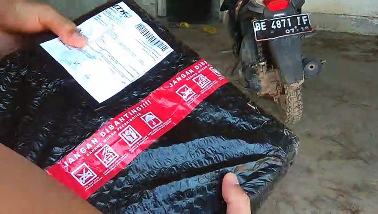 Buka Paket Kompor Listrik Murah Maspion S300