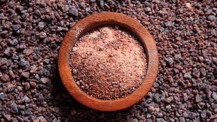 नवरात्रि में सेंधा नमक आखिर क्यों खाया जाता है। जानते हैं आप? । Boldsky