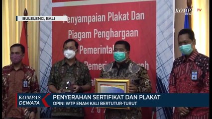 Penyerahan Sertifikat Dan Plakat Opini WTP Enam Kali Berturut-Turut