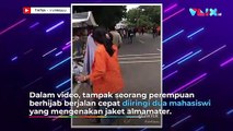 Emosi Bawa Kayu! Anak Demo Emak Ngamuk