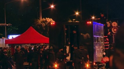 Thailand: PM declares state of emergency as police disperse protesters outside his office