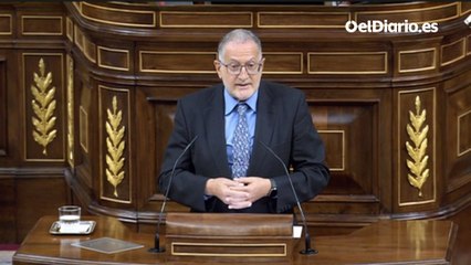 Vox: "Estamos debatiendo la medida preferida del Gobierno, la de encerrarnos, típico de los comunistas"