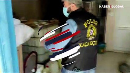 Esenyurt'ta 5 bin 685 litre etil alkol ele geçirildi