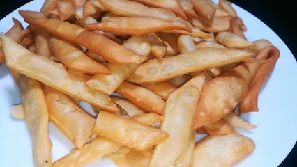 Namak Paray Recipe | Tea Time Snacks | नमक पारे  | FSTV