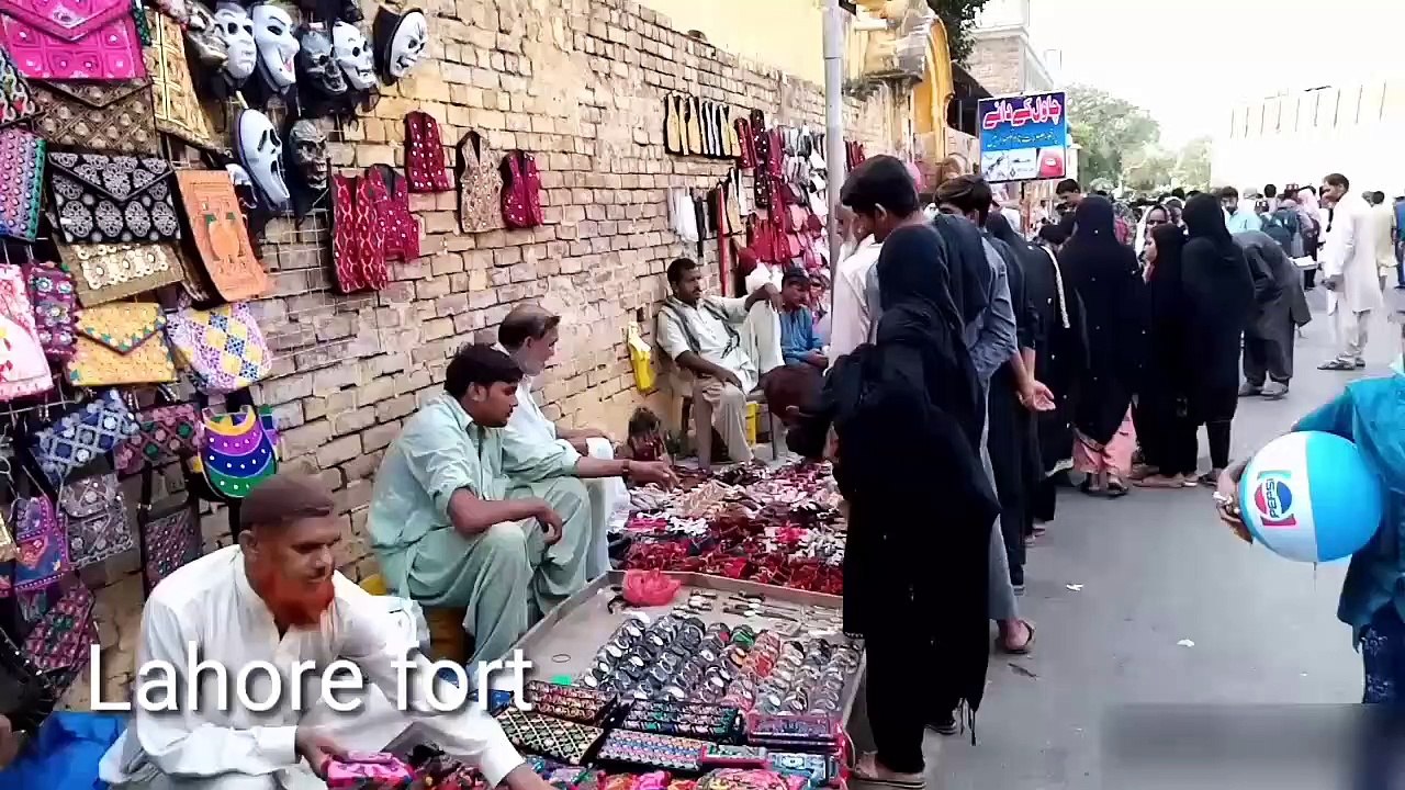 Hatim tai ABU HURRAIRA