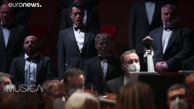 Aida: previously unheard version of Verdi's opera receives rapturous reception