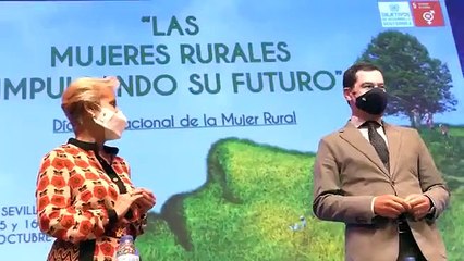 Juanma Moreno: "Andalucía será la primera Comunidad en tener un Estatuto de la Mujer Rural y del Mar"
